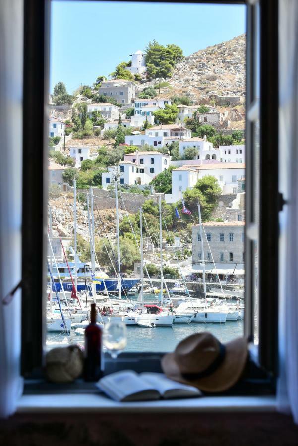 On The Port Mansion Studio 2 Hydra Exterior photo